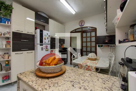 Casa à venda com 150m², 3 quartos e 3 vagas Casa à venda com 150m², 3 quartos e 3 vagasCozinha
