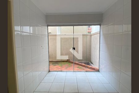 Casa à venda com 209m², 3 quartos e 5 vagas Casa à venda com 209m², 3 quartos e 5 vagasÁrea de Serviço