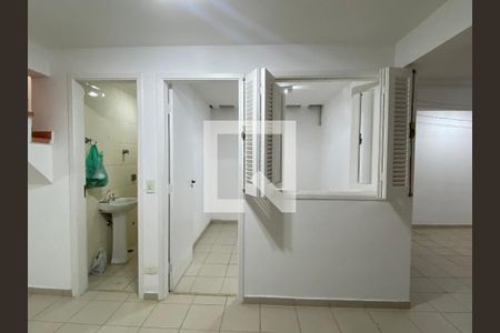 Casa à venda com 209m², 3 quartos e 5 vagas Casa à venda com 209m², 3 quartos e 5 vagasQuarto de Serviço