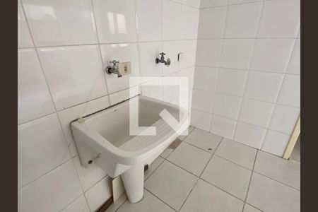 Casa à venda com 209m², 3 quartos e 5 vagas Casa à venda com 209m², 3 quartos e 5 vagasÁrea de Serviço