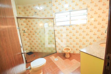 Casa à venda com 300m², 3 quartos e 5 vagas Casa à venda com 300m², 3 quartos e 5 vagasBanheiro 1