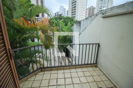 Casa à venda com 300m², 3 quartos e 5 vagas Casa à venda com 300m², 3 quartos e 5 vagasQuarto 2
