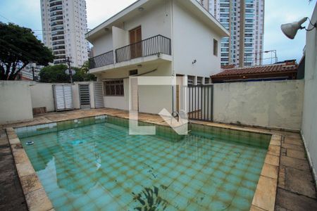 Casa à venda com 300m², 3 quartos e 5 vagas Casa à venda com 300m², 3 quartos e 5 vagasÁrea comum