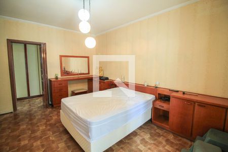 Casa à venda com 300m², 3 quartos e 5 vagas Casa à venda com 300m², 3 quartos e 5 vagasQuarto 1