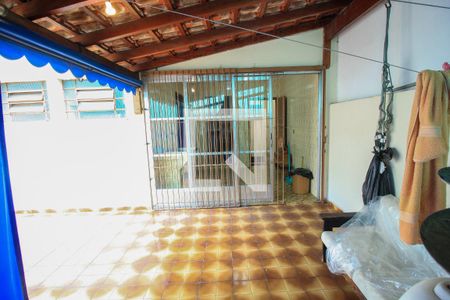 Casa à venda com 300m², 3 quartos e 5 vagas Casa à venda com 300m², 3 quartos e 5 vagasÁrea comum