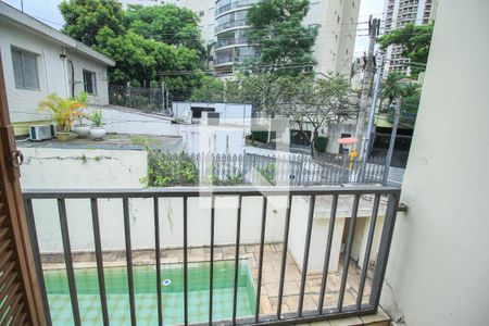 Casa à venda com 300m², 3 quartos e 5 vagas Casa à venda com 300m², 3 quartos e 5 vagasQuarto 2