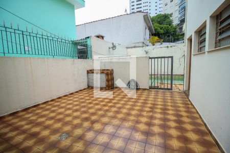 Casa à venda com 300m², 3 quartos e 5 vagas Casa à venda com 300m², 3 quartos e 5 vagasÁrea comum
