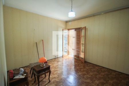 Casa à venda com 300m², 3 quartos e 5 vagas Casa à venda com 300m², 3 quartos e 5 vagasQuarto 2