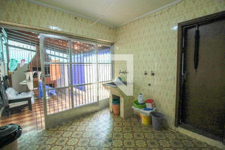 Casa à venda com 300m², 3 quartos e 5 vagas Casa à venda com 300m², 3 quartos e 5 vagasÁrea de Serviço