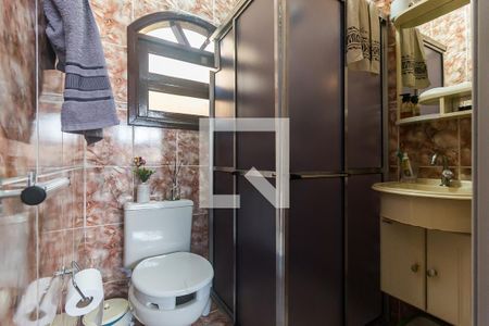 Casa para alugar com 220m², 3 quartos e 2 vagas Casa para alugar com 220m², 3 quartos e 2 vagasBanheiro da Suíte 1