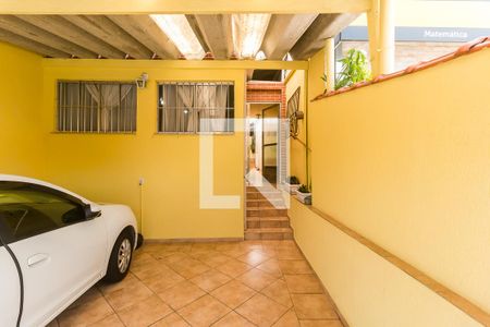 Casa para alugar com 220m², 3 quartos e 2 vagas Casa para alugar com 220m², 3 quartos e 2 vagasGaragem