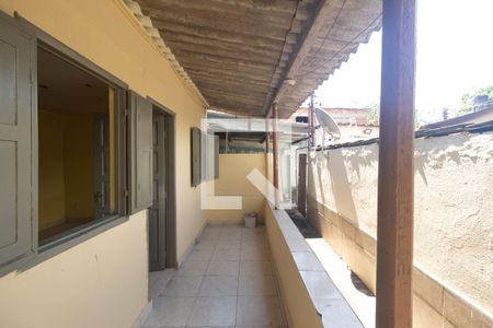 Studio para alugar com 34m², 1 quarto e sem vaga Studio para alugar com 34m², 1 quarto e sem vagaVaranda