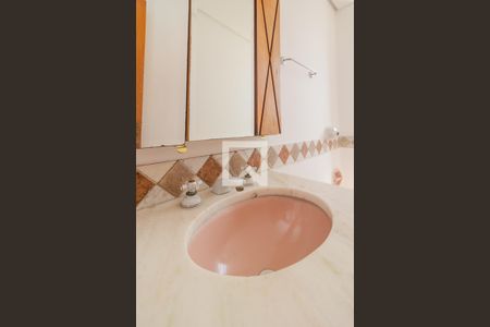 Apartamento à venda com 183m², 3 quartos e 1 vaga Apartamento à venda com 183m², 3 quartos e 1 vagaBanheiro