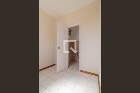 Apartamento à venda com 183m², 3 quartos e 1 vaga Apartamento à venda com 183m², 3 quartos e 1 vagaÁrea de Serviço