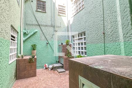 Apartamento à venda com 64m², 2 quartos e sem vaga Apartamento à venda com 64m², 2 quartos e sem vagaPrédio