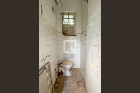 Apartamento à venda com 64m², 2 quartos e sem vaga Apartamento à venda com 64m², 2 quartos e sem vagaBanheiro de serviço