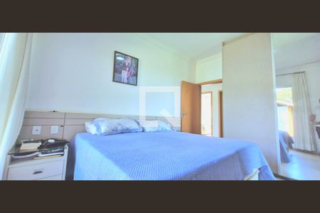 Casa de condomínio à venda com 265m², 4 quartos e 6 vagas Casa de condomínio à venda com 265m², 4 quartos e 6 vagasSuíte 2