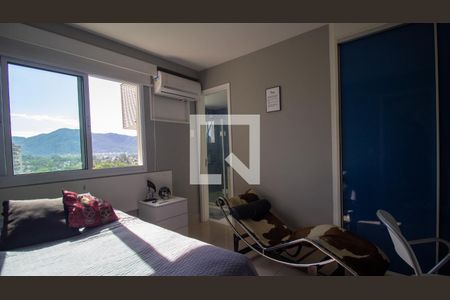 Apartamento à venda com 124m², 3 quartos e 2 vagasSuíte 2