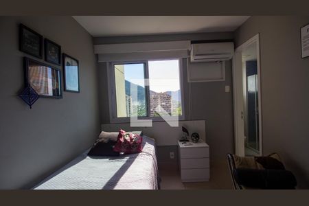 Apartamento à venda com 124m², 3 quartos e 2 vagasSuíte 2