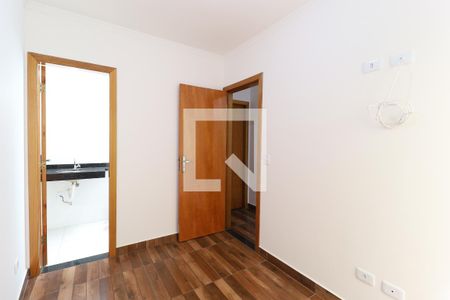 Casa à venda com 119m², 3 quartos e 2 vagasQuarto 2