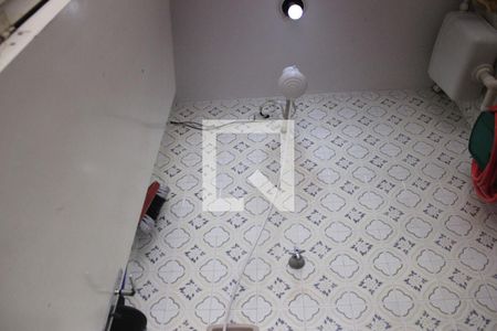 Casa à venda com 153m², 3 quartos e 2 vagasBanheiro da Área de serviço