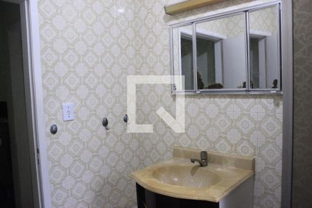 Casa à venda com 153m², 3 quartos e 2 vagasBanheiro 1