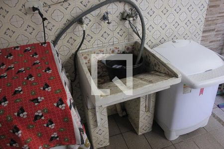 Casa à venda com 153m², 3 quartos e 2 vagasÁrea de serviço