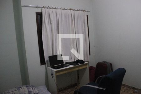 Casa à venda com 153m², 3 quartos e 2 vagasQuarto 2