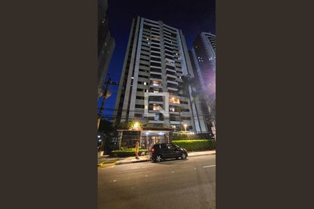 Apartamento à venda com 124m², 4 quartos e 3 vagas Apartamento à venda com 124m², 4 quartos e 3 vagasFachada