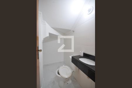 Casa à venda com 110m², 3 quartos e 2 vagasLavabo