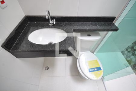 Casa à venda com 110m², 3 quartos e 2 vagasBanheiro da Suíte 2