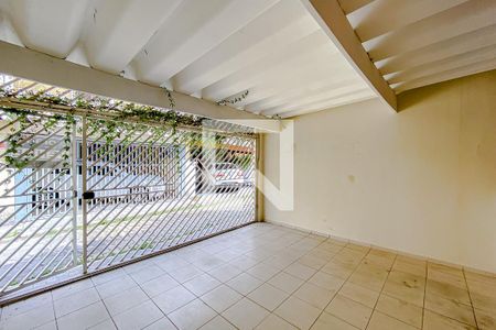 Casa à venda com 80m², 3 quartos e 2 vagasGaragem
