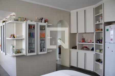 Apartamento para alugar com 500m², 5 quartos e 2 vagas Apartamento para alugar com 500m², 5 quartos e 2 vagasCozinha