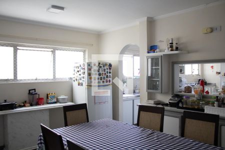 Apartamento para alugar com 500m², 5 quartos e 2 vagas Apartamento para alugar com 500m², 5 quartos e 2 vagasCopa