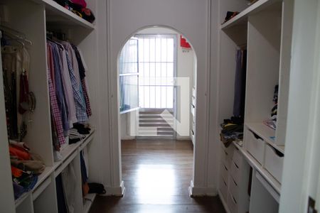 Apartamento para alugar com 500m², 5 quartos e 2 vagas Apartamento para alugar com 500m², 5 quartos e 2 vagasCloset da suíte