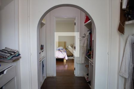 Apartamento para alugar com 500m², 5 quartos e 2 vagas Apartamento para alugar com 500m², 5 quartos e 2 vagasCloset da suíte