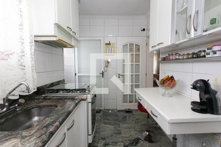 Apartamento à venda com 74m², 3 quartos e 2 vagas Apartamento à venda com 74m², 3 quartos e 2 vagasCozinha