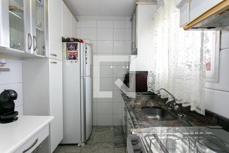 Apartamento à venda com 74m², 3 quartos e 2 vagas Apartamento à venda com 74m², 3 quartos e 2 vagasCozinha