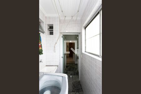 Apartamento à venda com 74m², 3 quartos e 2 vagas Apartamento à venda com 74m², 3 quartos e 2 vagasÁrea de Serviço