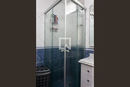 Apartamento à venda com 74m², 3 quartos e 2 vagas Apartamento à venda com 74m², 3 quartos e 2 vagasBanheiro