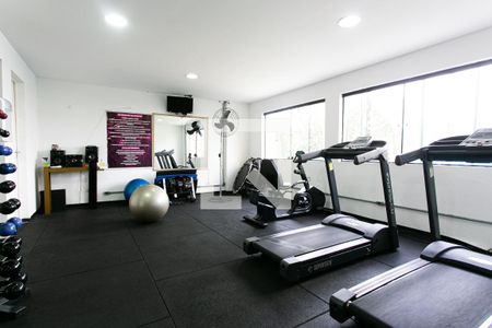 Apartamento à venda com 74m², 3 quartos e 2 vagas Apartamento à venda com 74m², 3 quartos e 2 vagasÁrea comum - Academia