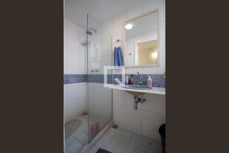 Apartamento para alugar com 120m², 2 quartos e 1 vaga Apartamento para alugar com 120m², 2 quartos e 1 vagaBanheiro social 2