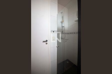 Apartamento para alugar com 120m², 2 quartos e 1 vaga Apartamento para alugar com 120m², 2 quartos e 1 vagaBanheiro social 1