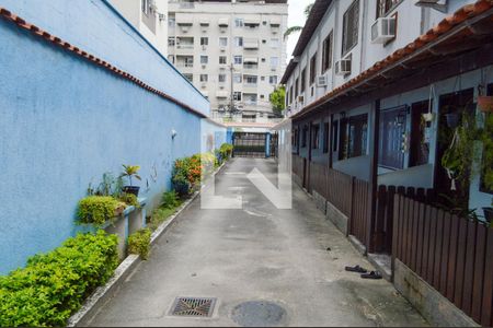 Casa de condomínio à venda com 56m², 2 quartos e 2 vagas Casa de condomínio à venda com 56m², 2 quartos e 2 vagasÁrea comum