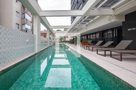 Apartamento à venda com 33m², 1 quarto e 1 vaga Apartamento à venda com 33m², 1 quarto e 1 vagaPiscina