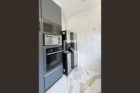 Casa de condomínio à venda com 403m², 4 quartos e 4 vagasCozinha