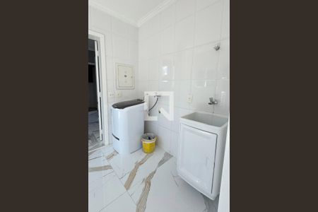 Casa de condomínio à venda com 403m², 4 quartos e 4 vagasÁrea de Serviço