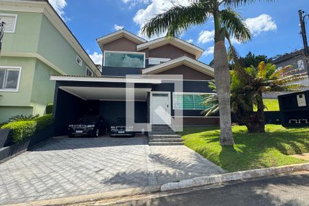 Casa de condomínio à venda com 403m², 4 quartos e 4 vagasFachada