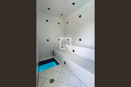 Casa de condomínio à venda com 403m², 4 quartos e 4 vagasSaúna