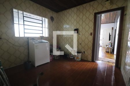 Casa à venda com 116m², 2 quartos e 2 vagasLavanderia